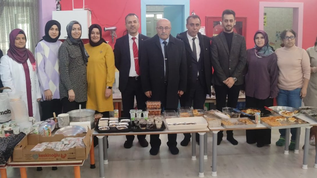 İlçe Milli Eğitim Müdürümüz Sayın Ali ARSLAN' ın Şehit Jandarma Er Yaşar Pusatlıoğlu Anaokulu Ziyareti